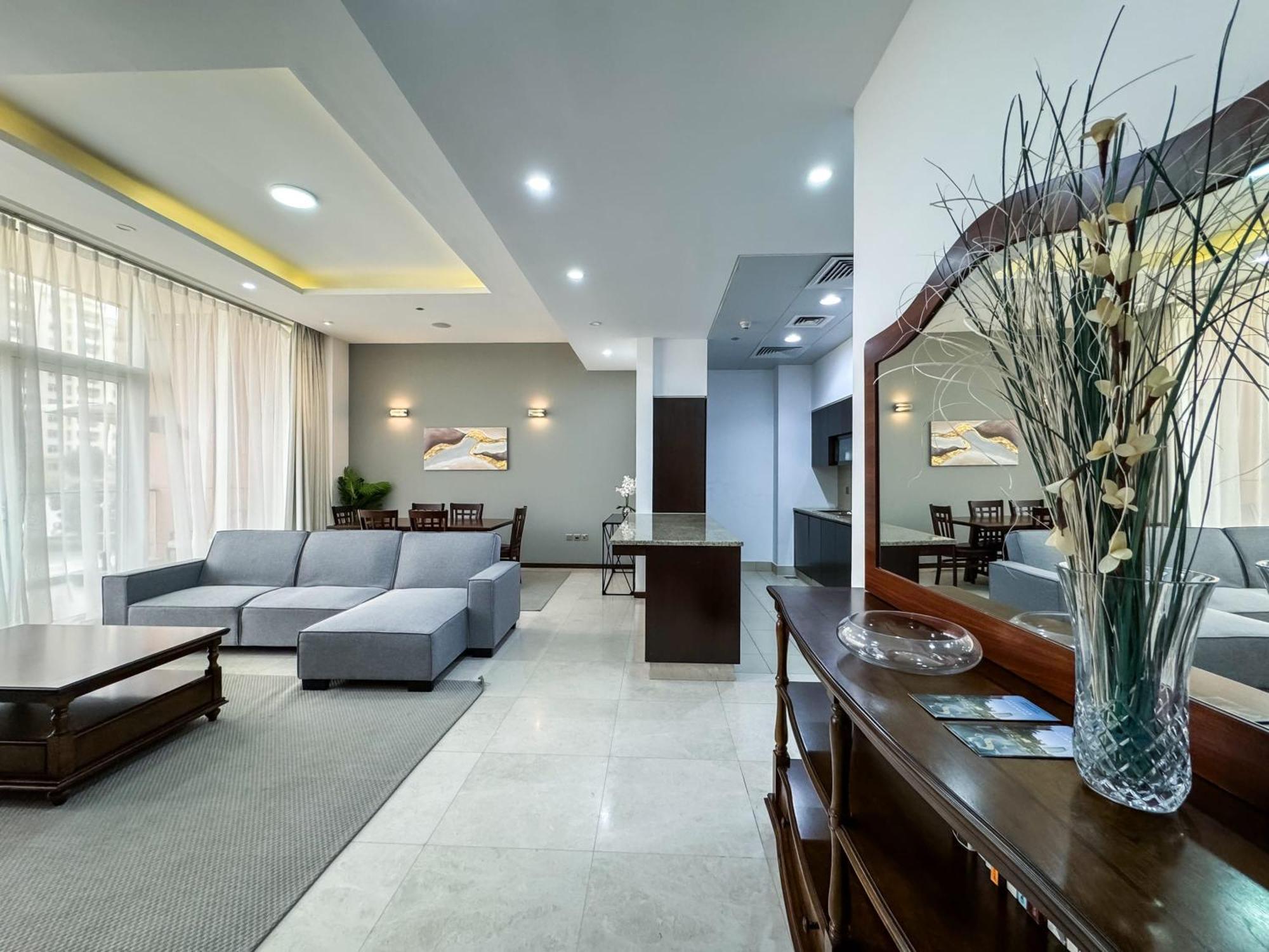 Modern Beachfront 1Br Apartment - Tiara Residence Dubaj Exteriér fotografie